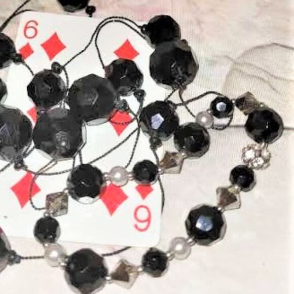 Very Versatile Black Faceted Beads on String Sautoir Necklace & Bracelet… - Picture 4 of 5